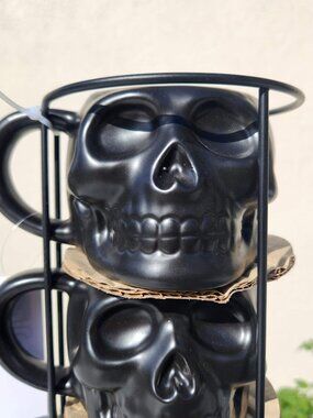 NEW Skull Mug Set of 4 Stackable Mugs Dia De Los Muertos Skulls Halloween Stonew